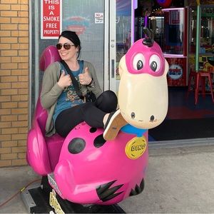 Meet your Posher, Raimey